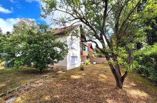 Haus kaufen in 36093 Künzell, Viel Platz für die ganze Familie – Attraktives Dreiparteienhaus mit großem Grundstück in Dirlos
