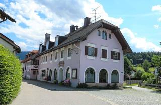 Haus kaufen in Dorfstraße, 83364 Adligstadt, Attraktives Wohn- und Geschäftshaus mit Entwicklungspotenzial