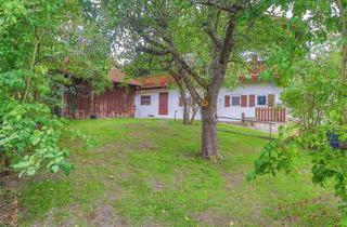 Einfamilienhaus kaufen in 83416 Saaldorf-Surheim, Sanierungsbedürftiges Einfamilienhaus!