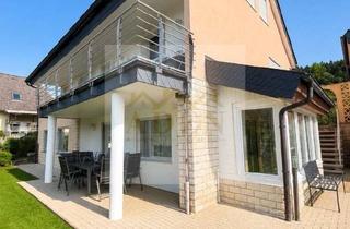 Haus kaufen in 63654 Büdingen, Wohnhaus mit Einliegerwohnung ideal für Familien, Mehrgenerationenwohnen oder Vermietung.