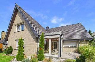 Haus kaufen in 49525 Lengerich, Charaktervolles EFH mit Charme & Potenzial | Wintergarten, Sauna, Bar & 3 Garagen in Lengerich