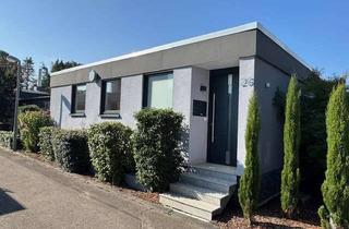 Haus mieten in 63454 Hanau, Exklusiver Flachdachbungalow in Hanau-Kesselstadt mit Pool