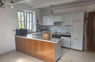 Haus mieten in Limesstraße, 93336 Altmannstein, Gepflegtes Einfamilienhaus in Ortsrandlage mit großem Garten – Gartenpflege erwünscht