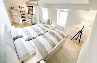 Haus mieten in 22041 Wandsbek, EFH-Maisonette mit Holz-Terrasse und Stellplatz zur Miete