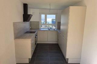 Haus mieten in Härlestrasse 23, 78727 Oberndorf, Familienfreundliches RHH 3 ZKB – Dachstudio, Terrasse, Einbauküche & barrierefrei