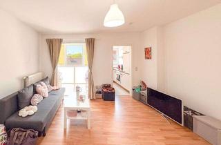 Anlageobjekt in Pintschstraße, 10249 Friedrichshain, Bezugsfrei! 1-Zimmer-Apartment mit Loggia in Friedrichshain
