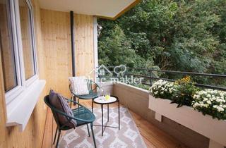Wohnung kaufen in 42287 Wuppertal, Charmante Eigentumswohnung, frisch renoviert und bestens gelegen – inkl. Garage