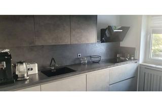 Wohnung kaufen in Barbarastr, 92224 Amberg, Moderne 4 Zimmer Wohnung mit neuer Einbauküche und Garage
