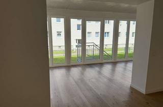 Wohnung mieten in Graal-Müritzer-Straße 25b-36a, 18182 Rövershagen, 3-Zimmer Wohnungen in Rövershagen mit Gartenanteil ab sofort