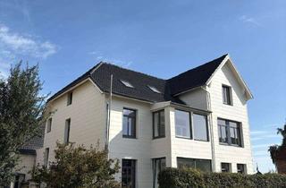 Wohnung mieten in 24837 Schleswig, Stadtvilla - DG Wohnung im komplett sanierten Altbau im Erstbezug