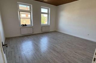 Wohnung mieten in Mülheimer Straße 382, 46045 Dümpten, renovierte 2 Zimmer Wohnung in der 2. Etage