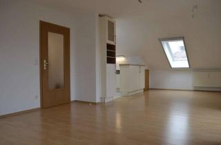 Wohnung mieten in 84405 Dorfen, Sonnige DG-Wohnung mit Balkon, TOP-Einbauküche und Wallbox-Anschluss
