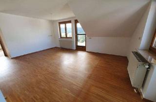 Wohnung mieten in Wolfäcker, 72290 Loßburg, 3-Zimmer-DG-Wohnung in Loßburg
