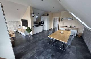 Wohnung mieten in 42719 Wald, Moderne 3-Zimme-Dachgeschosswohnung mit Balkon in Solingen Wald