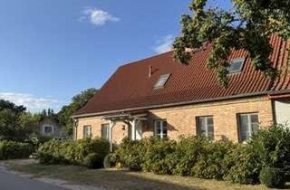 Einfamilienhaus kaufen in 17179 Walkendorf, Charmantes, hochwertig saniertes Einfamilienhaus mit Einliegerwohnung und historischem Flair