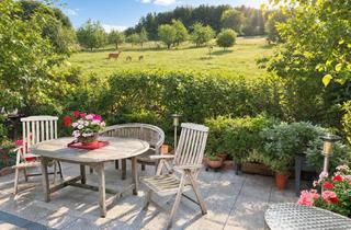 Haus kaufen in 63869 Heigenbrücken, Wohnen, wo andere Urlaub machen – Haus mit Einliegerwohnung und herrlichem Ausblick