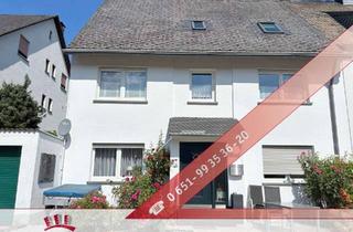 Haus kaufen in 54296 Irsch, Großzügiges Wohnhaus mit Garten, Terrasse, Balkon und vielfältigen Nutzungsmöglichkeiten