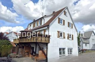 Doppelhaushälfte kaufen in 72379 Hechingen, Ältere Doppelhaushälfte in ruhiger, zentrumsnaher Lage von Hechingen