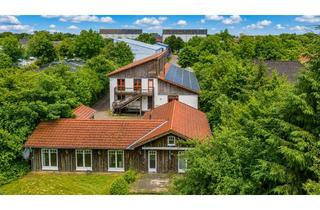 Gewerbeimmobilie kaufen in 24955 Harrislee, Arbeiten, wohnen & durchstarten in Harrislee: Halle, Gewerbeflächen & Wohnhaus auf 2.293 m² Grdstk.!