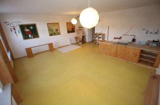 Büro zu mieten in 84028 Altstadt, Repräsentative Laden- und Büroeinheit in historischer Innenstadtlage von Landshut!