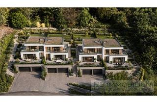 Grundstück zu kaufen in 45257 Essen, Baugrundstück in Essen-Kupferdreh großzügiges Grundstück in Hanglage mit tollem Ausblick