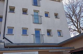 Wohnung kaufen in Richard-Wagner-Straße 31, 73329 Kuchen, Provisionsfrei: 2-Zimmer-Eigentumswohnung mit Balkon und Aussicht in Kuchen zu verkaufen