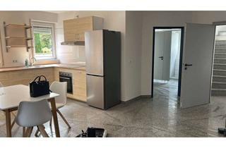 Wohnung mieten in Mannheimer Str. 12, 76131 Rintheim, Für Studienanfänger: Neu sanierte 3er WG - hochwertig ausgestattet all-inclusive
