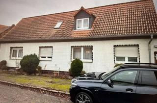 Einfamilienhaus kaufen in 06317 Stedten, Sanierungsbedürftiges Einfamilienhaus mit 5 Zimmern in Stedten