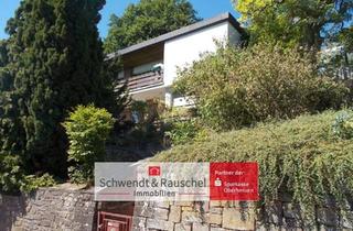 Haus kaufen in 63654 Büdingen, Eine tolle Aussicht inklusive: Bungalow in Büdingen