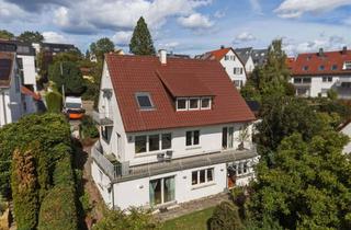 Haus kaufen in 70619 Sillenbuch, Charmantes 2-Familienhaus mit großem Garten und viel Potenzial in Stuttgart-Sillenbuch