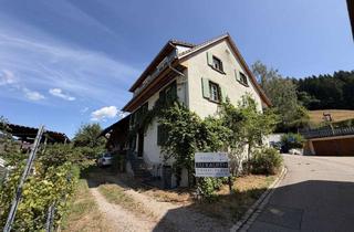 Einfamilienhaus kaufen in 79692 Tegernau, Gemütliches Einfamilienhaus mit Scheune in ruhiger Lage von Niedertegernau