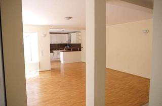 Anlageobjekt in 65205 Erbenheim, Neuwertiges Einfamilienhaus mit bester Vermietbarkeit, 2 Terrassen, 3 Bäder, TG mit Direktzugang