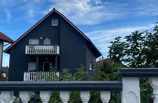 Wohnung kaufen in Ettlinger Strasse 109, 76337 Waldbronn, Exklusive Wohnung mit gehobener Innenausstattung und Balkon in Waldbronn