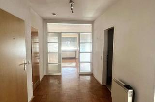 Wohnung kaufen in Kreuzstraße 45, 53225 Beuel, Rheinnahe - geräumige 2 Zimmerwohnung - Zentral gelegen