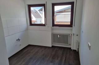 Wohnung mieten in Finkenweg, 35606 Solms, Helle 3 Zimmer/K/B-Wohnung in Solms-Burgsolms