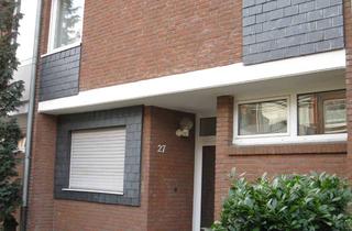 Haus mieten in 50767 Pesch, Erstbezug nach umfassender Modernisierung: Reihenmittelhaus mit Garten, zwei Terrassen in Köln-Pesch