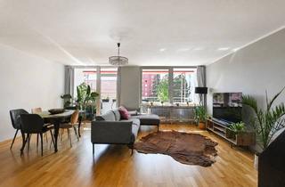 Wohnung kaufen in 80797 München, AIGNER - 3-ZIMMER-WOHNUNG IN SCHWABING MIT ZWEI BALKONEN