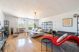 Wohnung kaufen in 80797 München, AIGNER - Großzügig wohnen in Schwabing – 2-Zimmer-Wohnung mit Südloggia