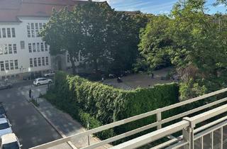 Wohnung kaufen in Koppenplatz, 10115 Mitte, Rarität: Balkon über dem Koppenplatz