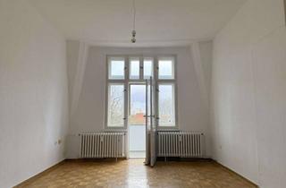 Wohnung kaufen in Memlingstraße 15, 12203 Lichterfelde, Wohnen im Dachgeschoß in einer wunderbaren Stadtvilla - eine Altbau-Perle!