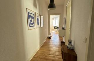 Wohnung mieten in Heidestraße 15, 45659 Recklinghausen, Helle 2-Zimmer-Altbauwohnung mit Erker & originalem Dielenboden