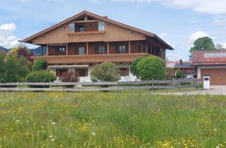 Wohnung mieten in 83661 Lenggries, Dachgeschosswohnung mit unverbautem Bergblick und Südloggia