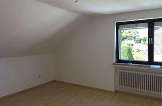 Wohnung mieten in Friegstr., 44229 Kirchhörde, Helle und angenehm ruhige 3-Zimmer-DG-Wohnung mit EBK in Dortmund-Kirchhörde