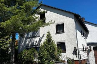 Haus kaufen in Adalbert-Stifter Straße, 65779 Kelkheim, Zwei Familienhaus mit ausgebautem Dachgeschoß - Ideal für ein Mehrgenerationen Haus