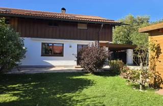 Haus kaufen in 83679 Sachsenkam, Charmante Landhaus-DHH, mit großem Garten & 3 Garagen – Erbbaurecht, Grundstückserwerb möglich