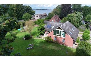 Haus kaufen in Konsul-Lieder-Allee 21, 24226 Heikendorf, Top Lage Kitzeberg: modernes Haus mit 2 Wohneinheiten, 50 Meter von der Förde