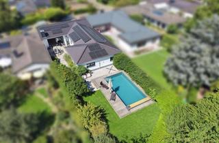 Haus kaufen in 76227 Durlach, Hochwertig kernsaniert - modernes Wohnhaus mit Pool und Privatsphäre