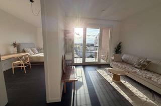 Immobilie mieten in Malmöer Straße 18, 10439 Prenzlauer Berg, Light-Filled Furnished 2-Bedroom Apartment with Balcony & Skyline Views | Prenzlauer Berg