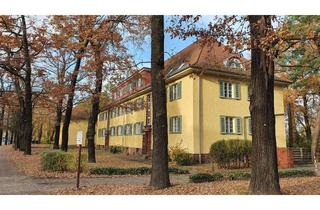 Wohnung kaufen in Drewitzer Str. 15, 14478 Waldstadt I, *Provisionsfrei* Charmante Altbauwohnung mit Balkon und Stellplatz im Grünen