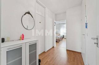 Wohnung kaufen in Steinstraße, 42697 Ohligs-Aufderhöhe, Zentrale Kapitalanlage in Ohligs - Vermietete 2-Zimmer-Wohnung mit Balkon